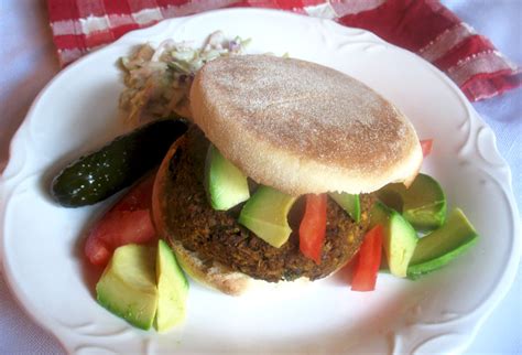 Sun-Dried Tomato Coconut Quinoa and Bean Burgers | Lisa's Kitchen ...