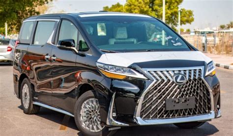 Lexus LM300h Hybrid Minivan