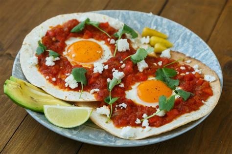 Receta de huevos rancheros al estilo mexicano muy fáciles