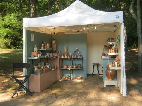 Jeff Brown Pottery: The Outdoor Booth