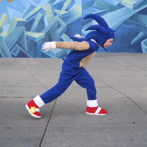 Sonic The Hedgehog inspired boys costume sizes4-5 6-8