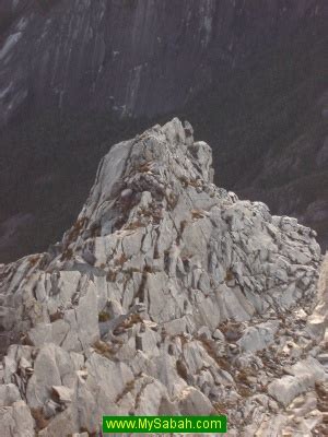 Mount Kinabalu Summit Trail, after 6 KM (until the Summit)/mount-kinabalu-csc01045