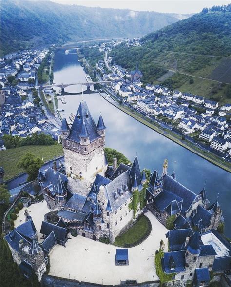 Cochem Castle, Germany. | Coisa antiga