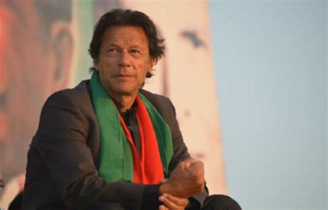 Imran Khan clarifies his stance, ‘Phateechar’ - SUCH TV