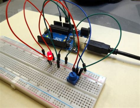 Arduino Circuit to Dim LED with Potentiometer - duino