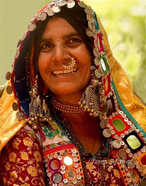 Portraits - Lambani Banjara Tribe Karnataka | Tribal costume, Banjara, Gypsy woman