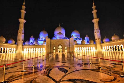 Sheikh Zayed Grand Mosque, Abu Dhabi, UAE - Holidify