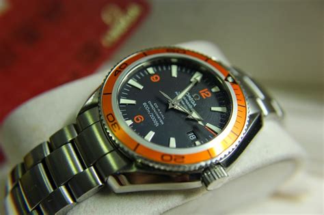 JAM TANGAN OMEGA SEAMASTER PLANET OCEAN ORANGE BEZEL - Jam Tangan Keren