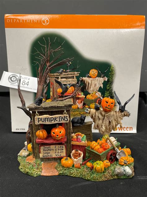 Department 56 Halloween Village " Halloween Pumpkin Stand"