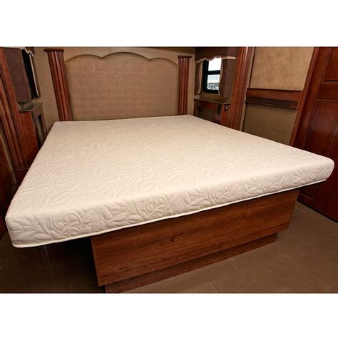 InnerSpace 4.5-inch RV Camper Cool Gel Memory Foam Mattress - Short Queen 60" x 75" - Innerspace ...