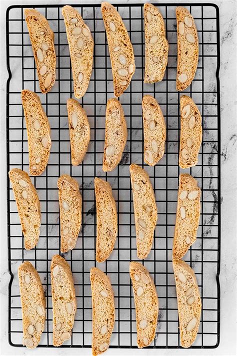 Cantucci (Italian Almond Biscotti) - As Easy As Apple Pie