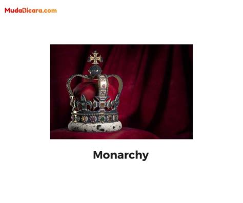 What is Monarchy? Definition and Examples - Mudabicara