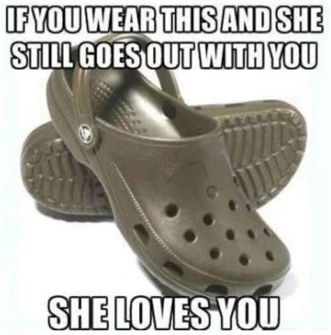 Crocs Memes (30 pics)