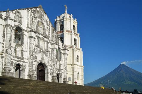 Daraga Church - Wikipedia