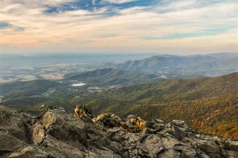 5 Short Fall Hikes in Shenandoah National Park - The National Parks Experience