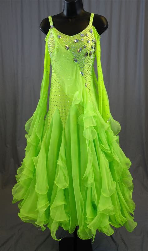 Green elegant dresses - Seovegasnow.com