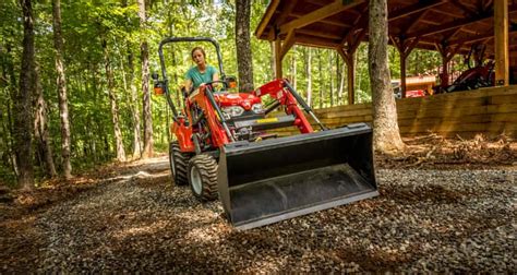 Massey Ferguson GC1705: Attachments, Specs, Price