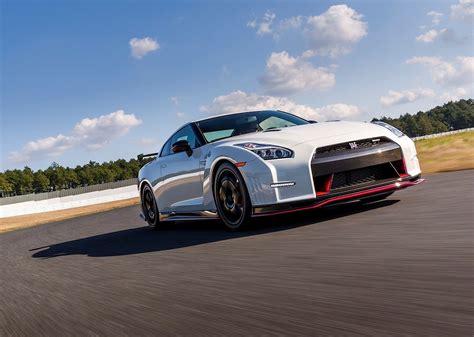 2017 Nissan GT-R Nismo Priced in Europe From €184,950 / £149,995 ...