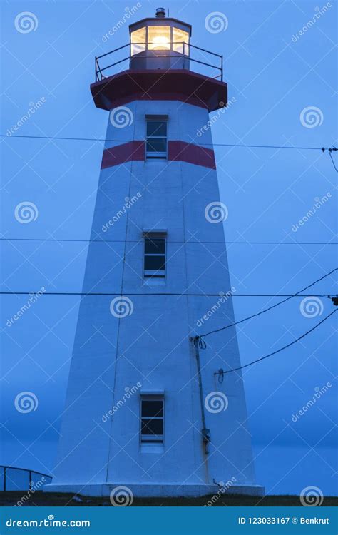 Cape Ray Lighthouse, Newfoundland Stock Image - Image of island, shore ...