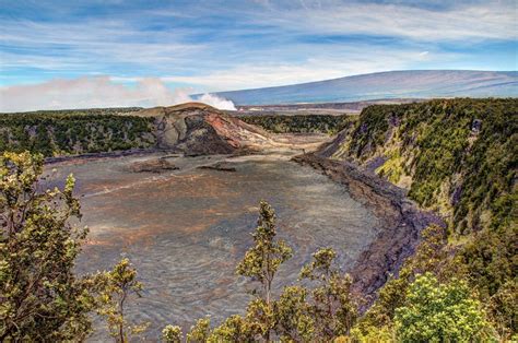 Visit the Kilauea Volcano and Hawaii Volcano National Park - Volcano ...