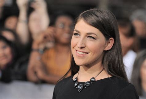 Mayim Bialik, 'Blossom' star, divorcing husband of 9 years - masslive.com