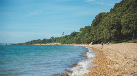 Overnight Beach Huts - Uber-stylish huts on the Solent seafront.