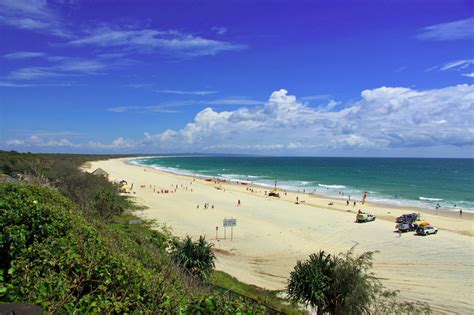 Rainbow Beach Surf Life Saving Club | Visit Rainbow Beach