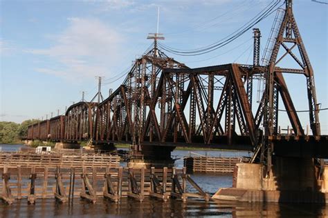 Sabula Rail Bridge (Sabula Railroad Bridge) - HistoricBridges.org