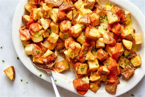 Best Patatas Bravas Recipe - How To Make Patatas Bravas