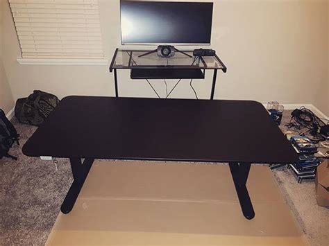 [Review] IKEA BEKANT Standing Desk - Nice & Simple