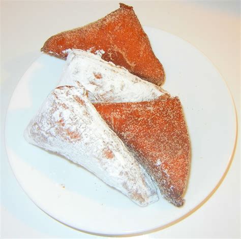 Think Tank Momma: Share a Spoon - Fat Tuesday Beignets