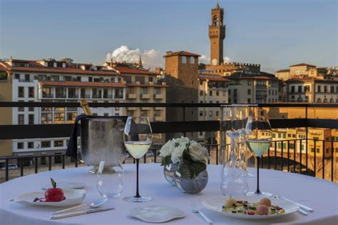 Hotel Lungarno, Luxury Hotel in Florence | Small Luxury Hotels of the World