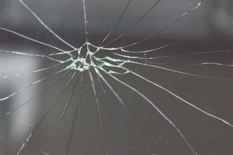 How to Fix Cracked Glass Window - Prim Mart