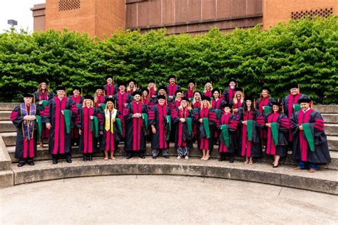 Doctors Of Medical Science Graduate From SIU School Of Medicine | RiverBender.com