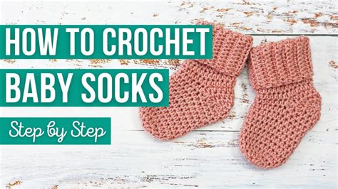 Crochet Baby Socks - Free Crochet Pattern | Adorecrea.com