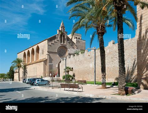 Alcudia Old Town Mallorca Balearics Spain Stock Photo - Alamy