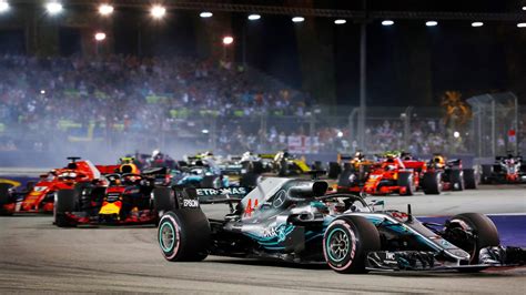 Five bold predictions for the 2019 F1 season | Formula 1® | Singapore ...