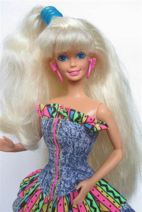 barbie 1990's doll - Google Search | Barbie 1990, Barbie, Strapless dress