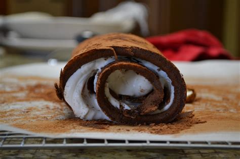 Love From the Midwest: Chocolate Roulade