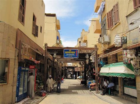 Explore the vibrant Luxor Souk on your Egypt luxury tours.