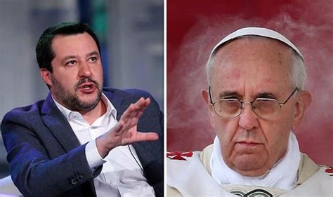 Italy news: Pope Francis CHALLENGES Matteo Salvini’s anti-immigration ...