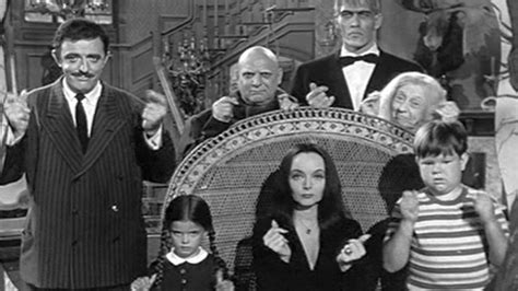 Cultura, 56 anni fà arrivava in tv la famiglia Addams…