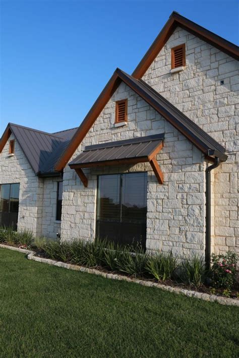 Burnished Slate_4 - Mueller Metal Roofing Photo Gallery - Mueller, Inc Exterior Design, House ...