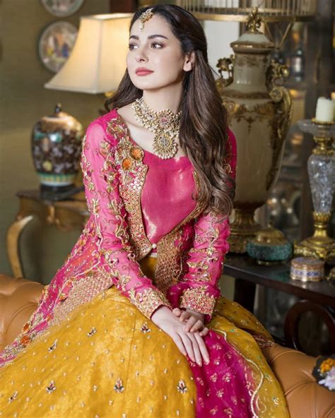 Hania Amir Stuns In Latest Bridal Shoot [Pictures] - Lens