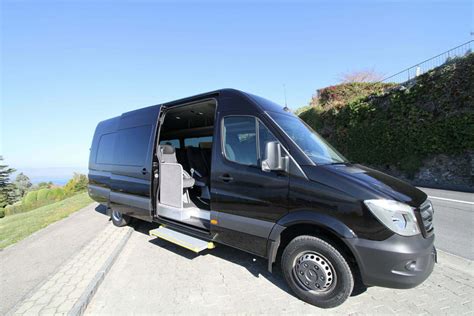 Mercedes Sprinter Executive - Globe Limousines