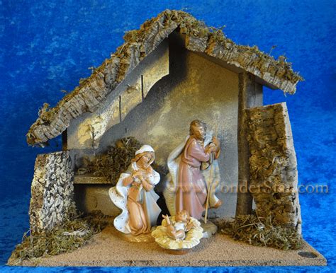 7.5" Fontanini Nativity Set with Wooden Stable 54840 - Yonder Star Christmas Shop LLC