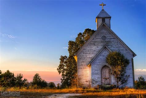 Country Church At Sunrise - Eventeny