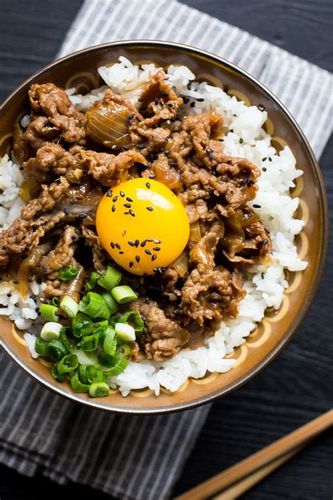 Gyudon (Japanese Beef and Rice Bowl) Asian Recipes, Beef Recipes, Cooking Recipes, Cooking Fish ...