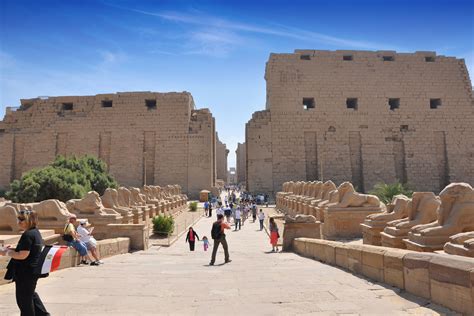 Temple of Amun-Re Karnak "Facts & Architecture" - Precinct of Amun History