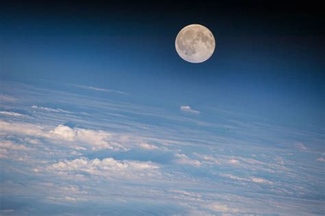 What if the Moon Disappeared Tomorrow? | Discover Magazine